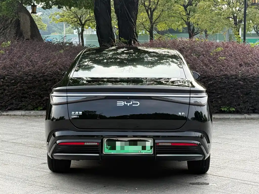 BYD Seal — миниатюра 5
