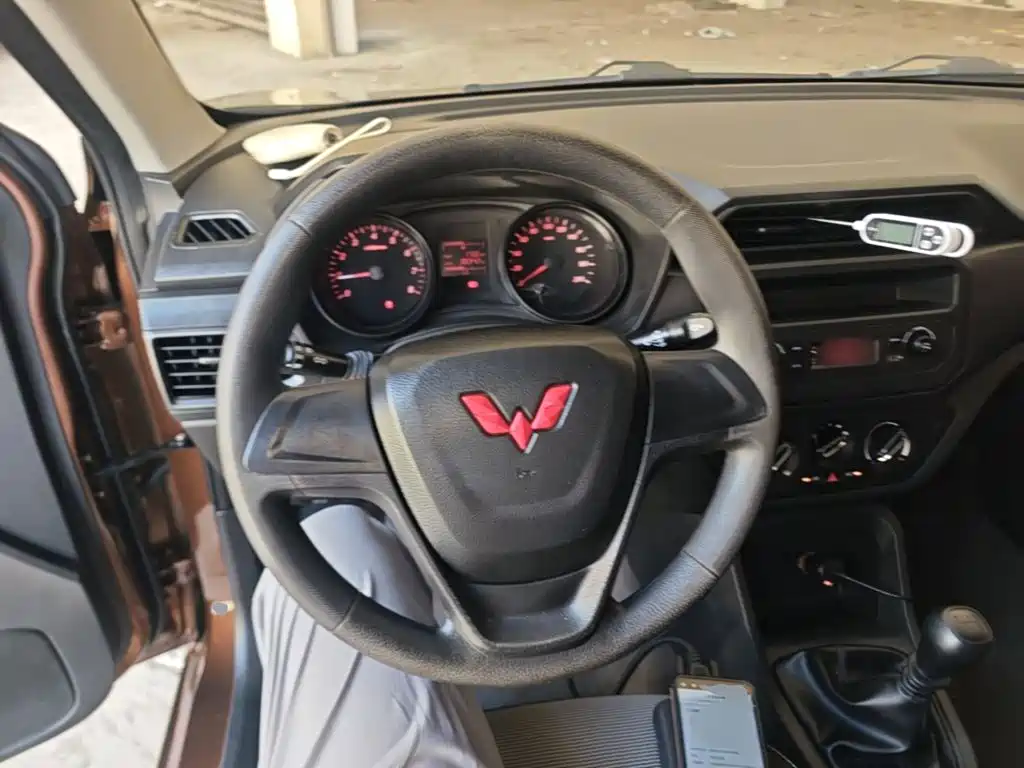 Wuling Hongguang — миниатюра 11