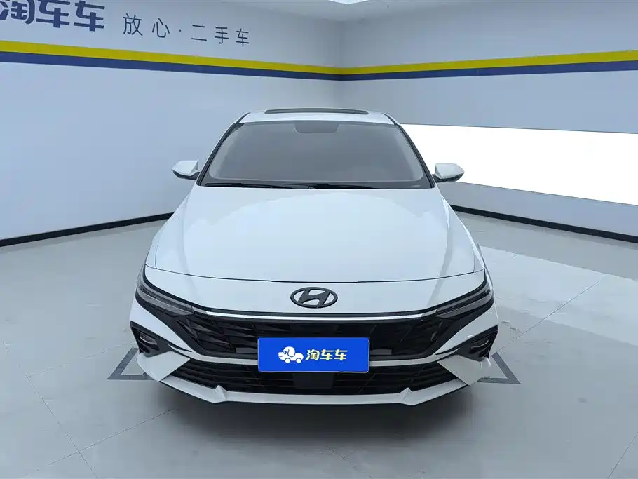 Hyundai Elantra 2023 1.5L CVT GLX Elite