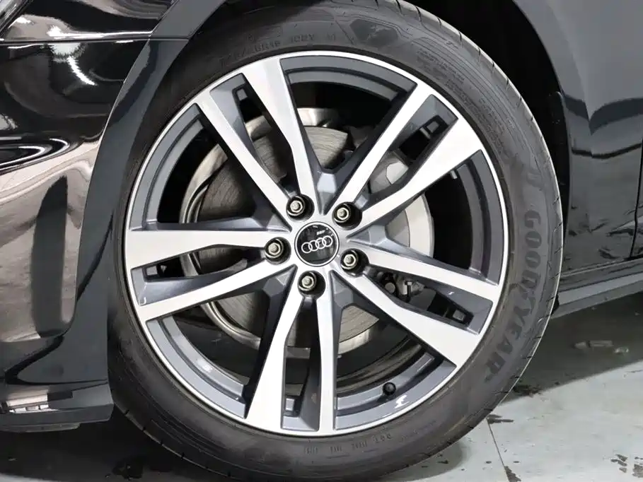 Audi A6L — миниатюра 16