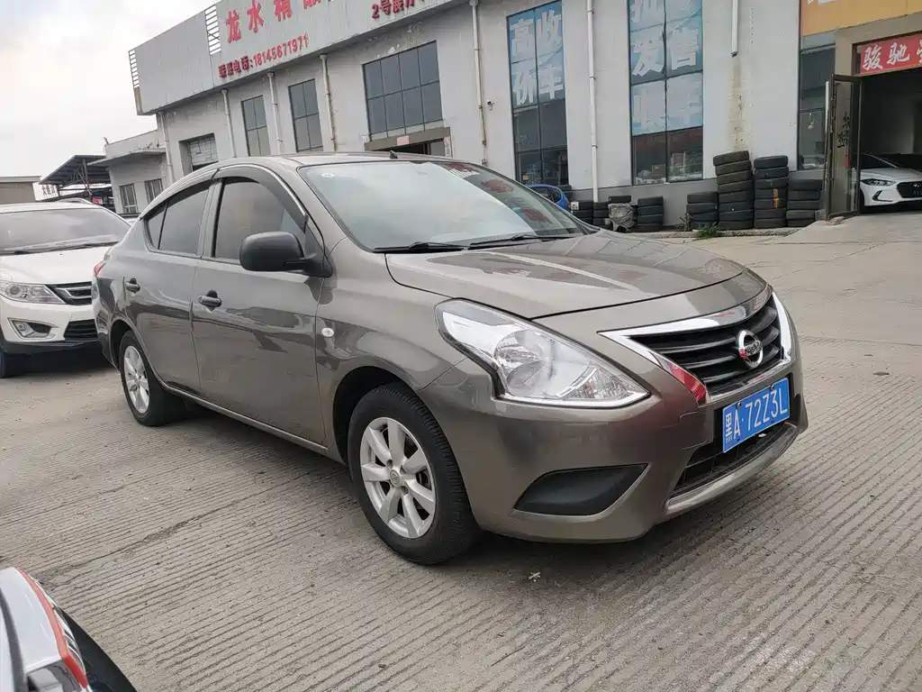 Nissan Sunny — миниатюра 4