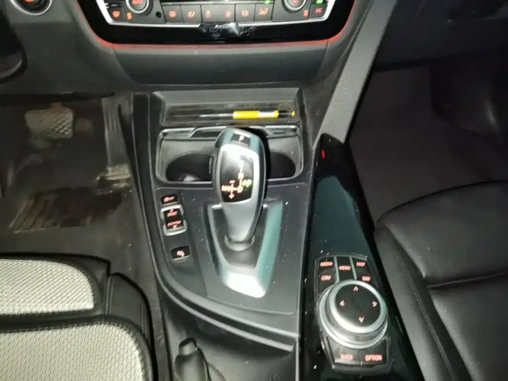 BMW 3 Series GT — миниатюра 14