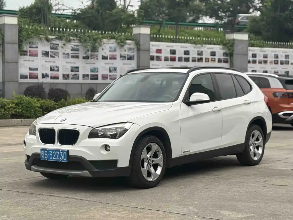 BMW X1 2012