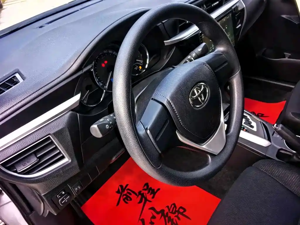 Toyota Corolla — миниатюра 6