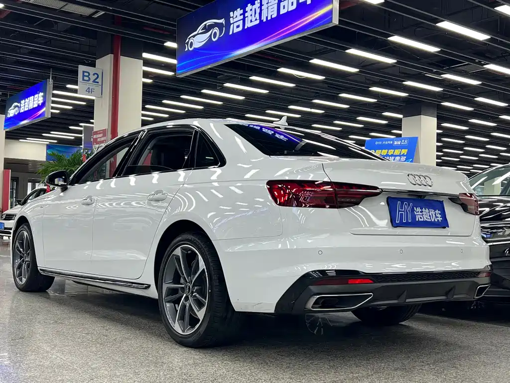 Audi A4L — миниатюра 11