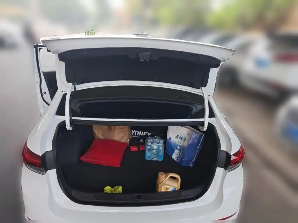 Buick Excelle — миниатюра 15