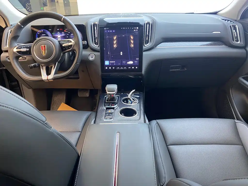 Hongqi Hongqi HS3 PHEV — миниатюра 8