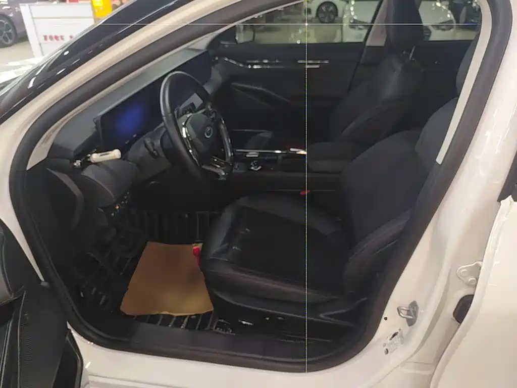 Ford Mondeo — миниатюра 15