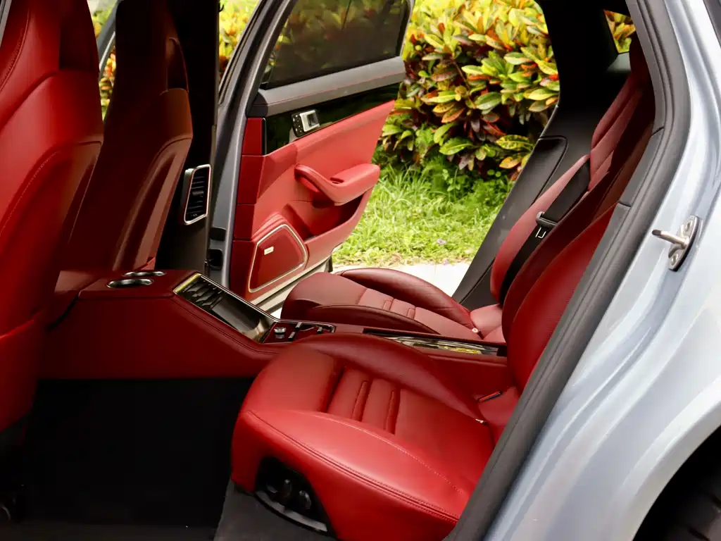 Porsche Panamera — миниатюра 8