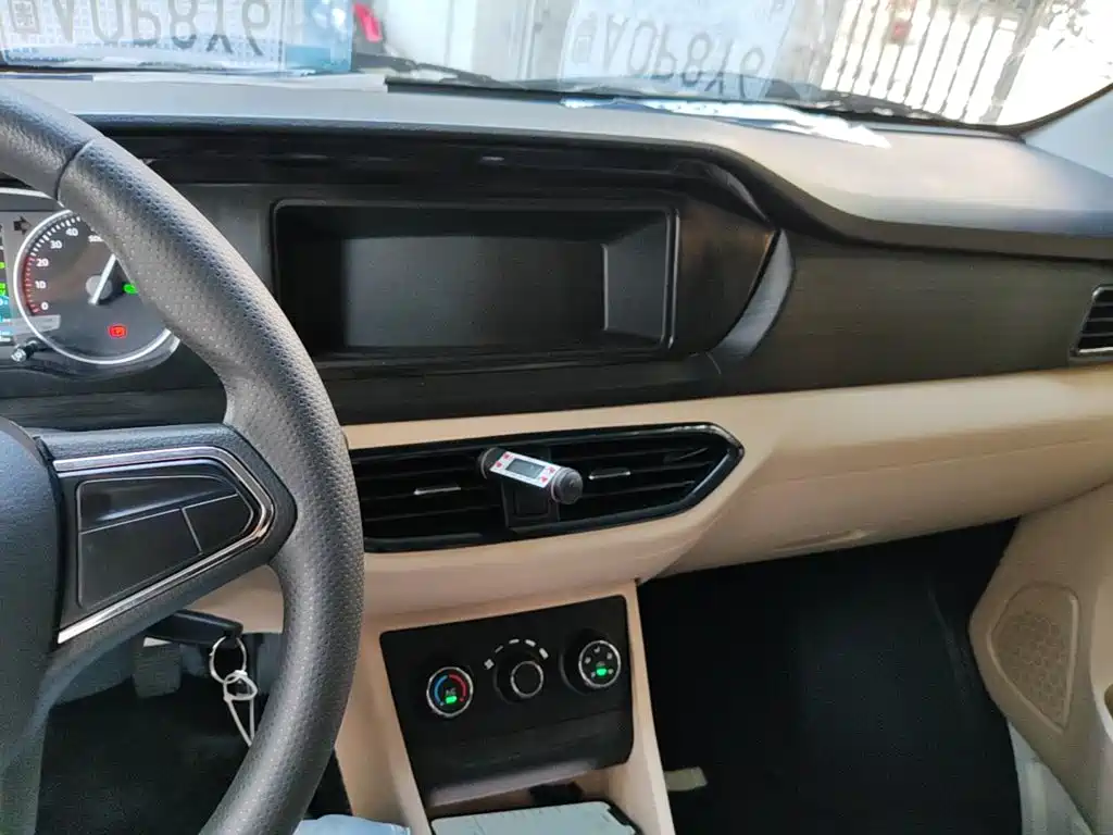Kuayue Kuayue Star V7 EV — миниатюра 13