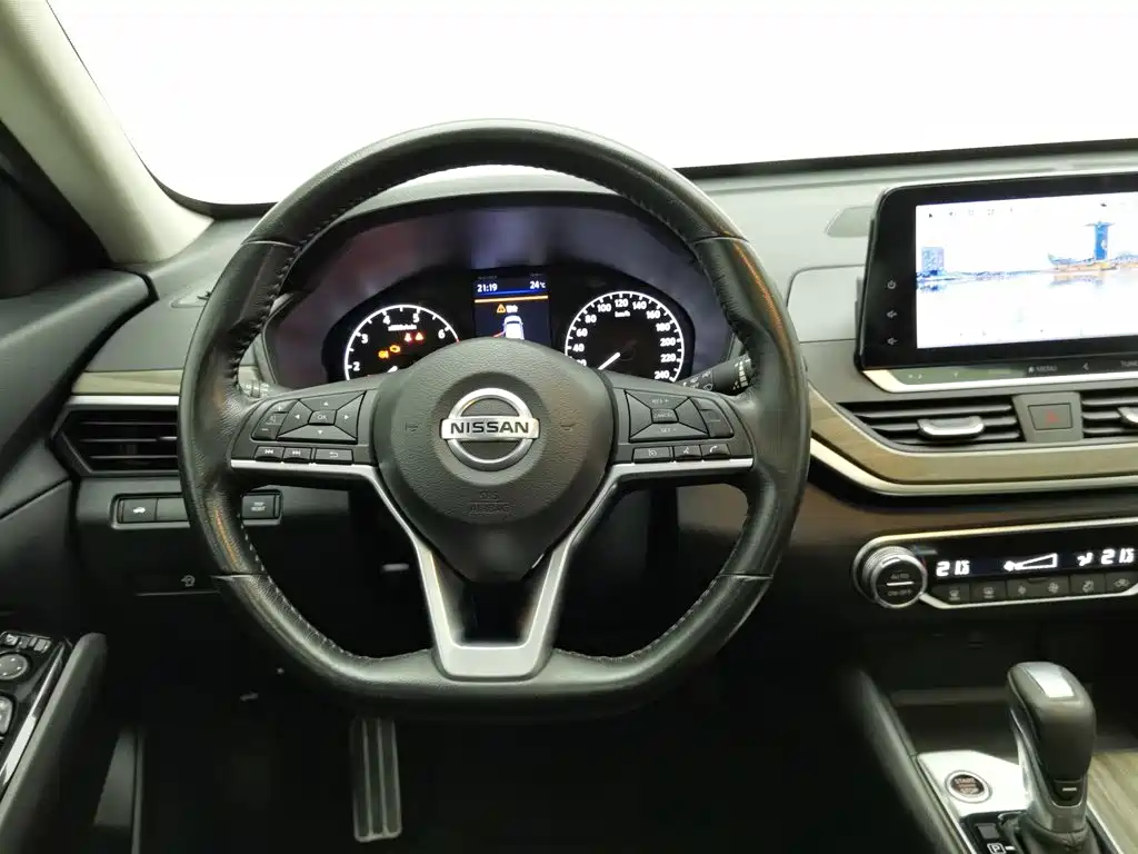 Nissan Teana — миниатюра 11