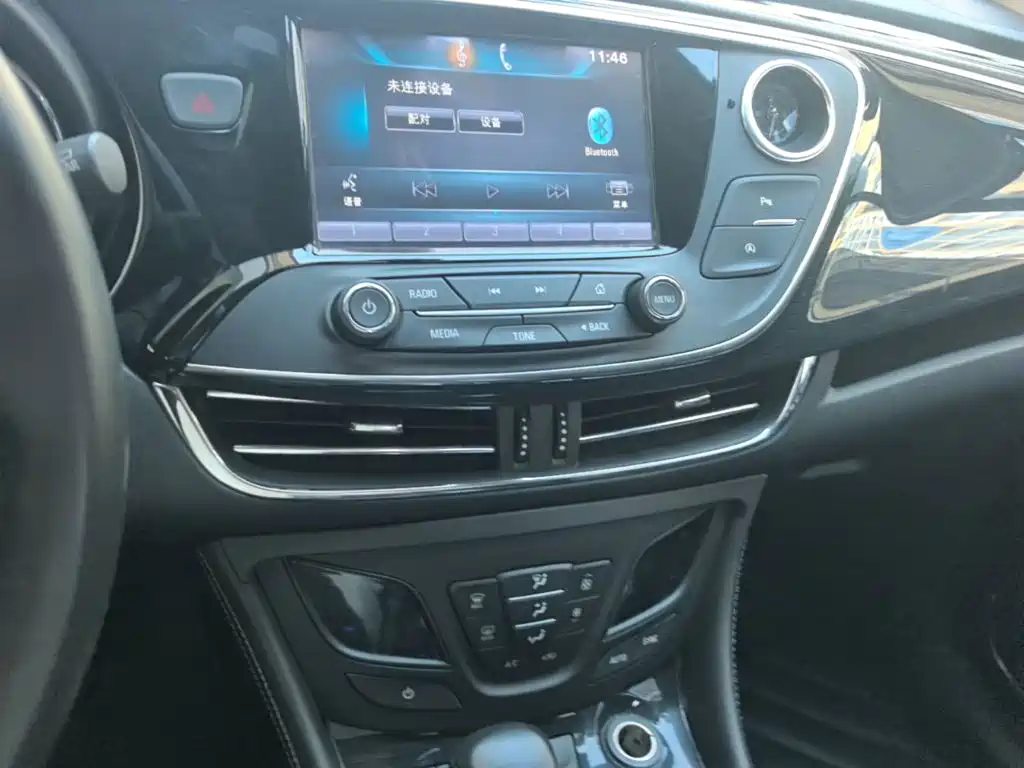 Buick Envision Plus — миниатюра 13