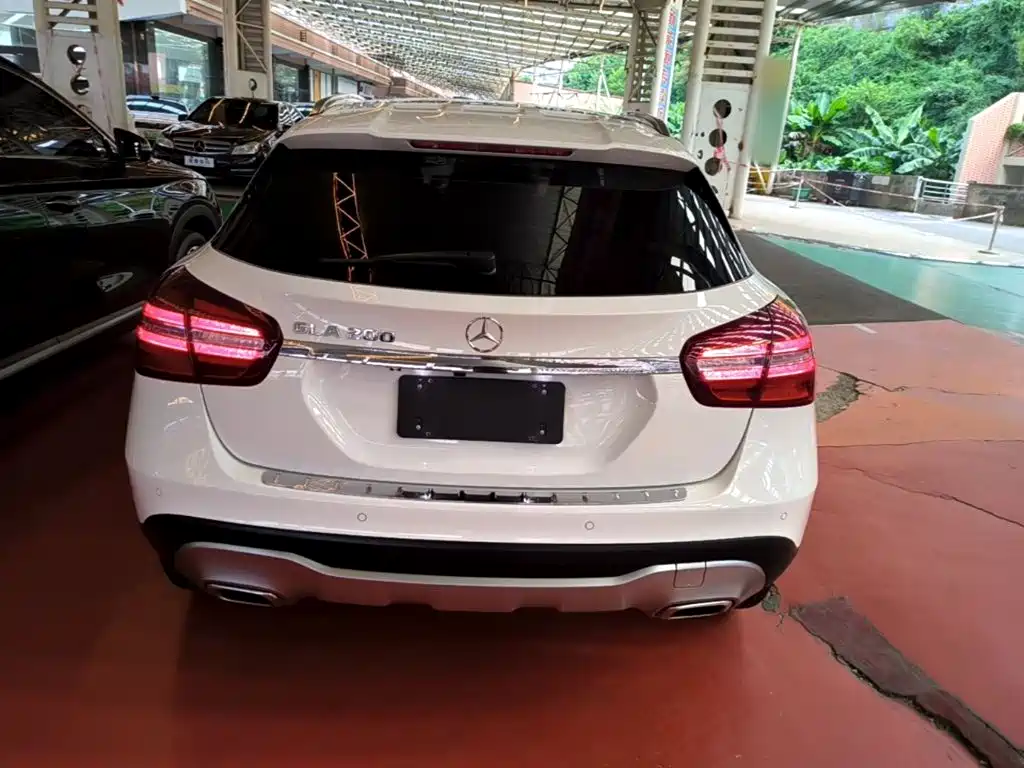 Mercedes-Benz GLA — миниатюра 6
