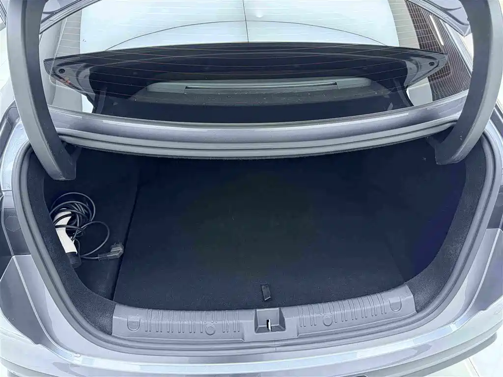 BYD Qin L — миниатюра 18