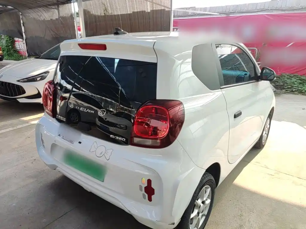 Roewe Clever — миниатюра 7