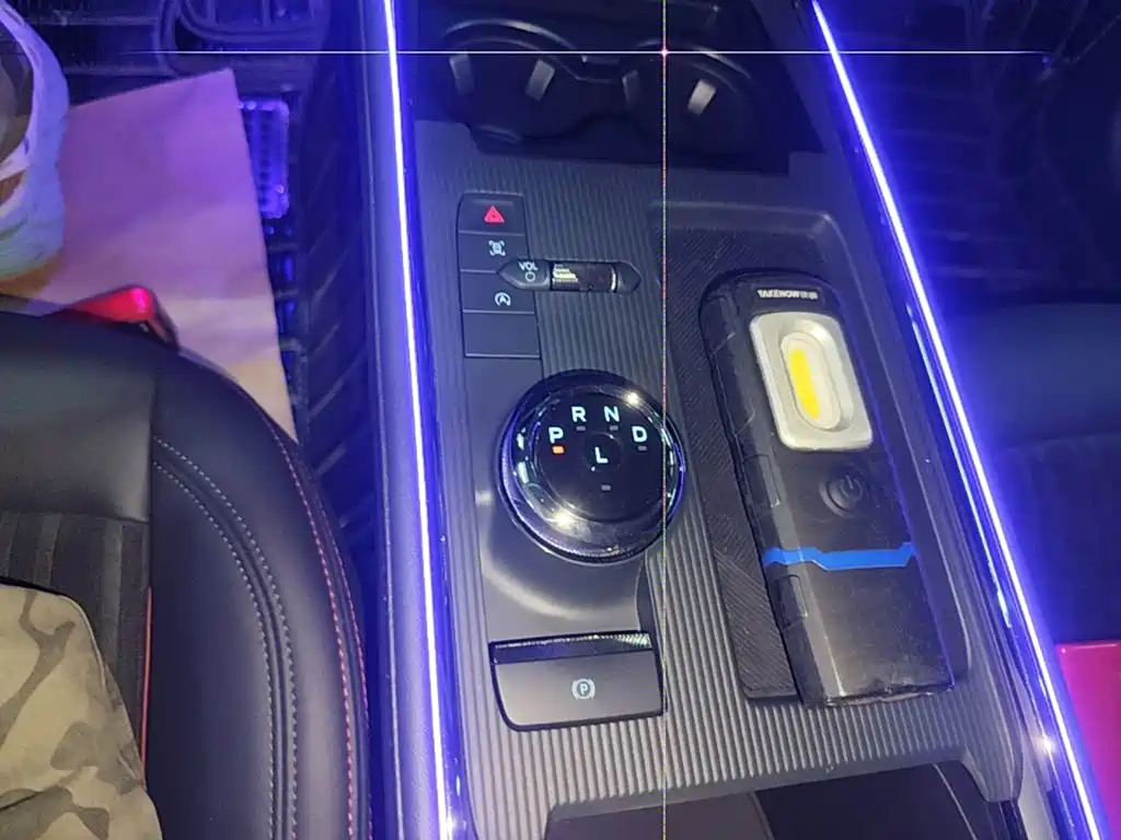 Ford Mondeo — миниатюра 14