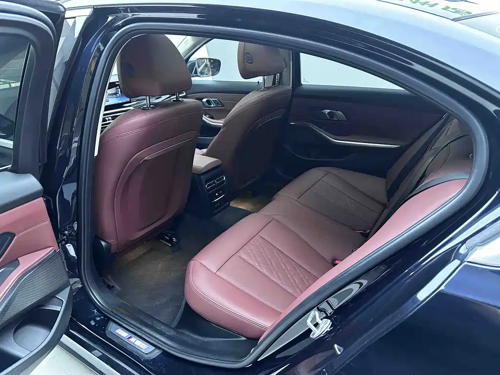 BMW 3 Series — миниатюра 9