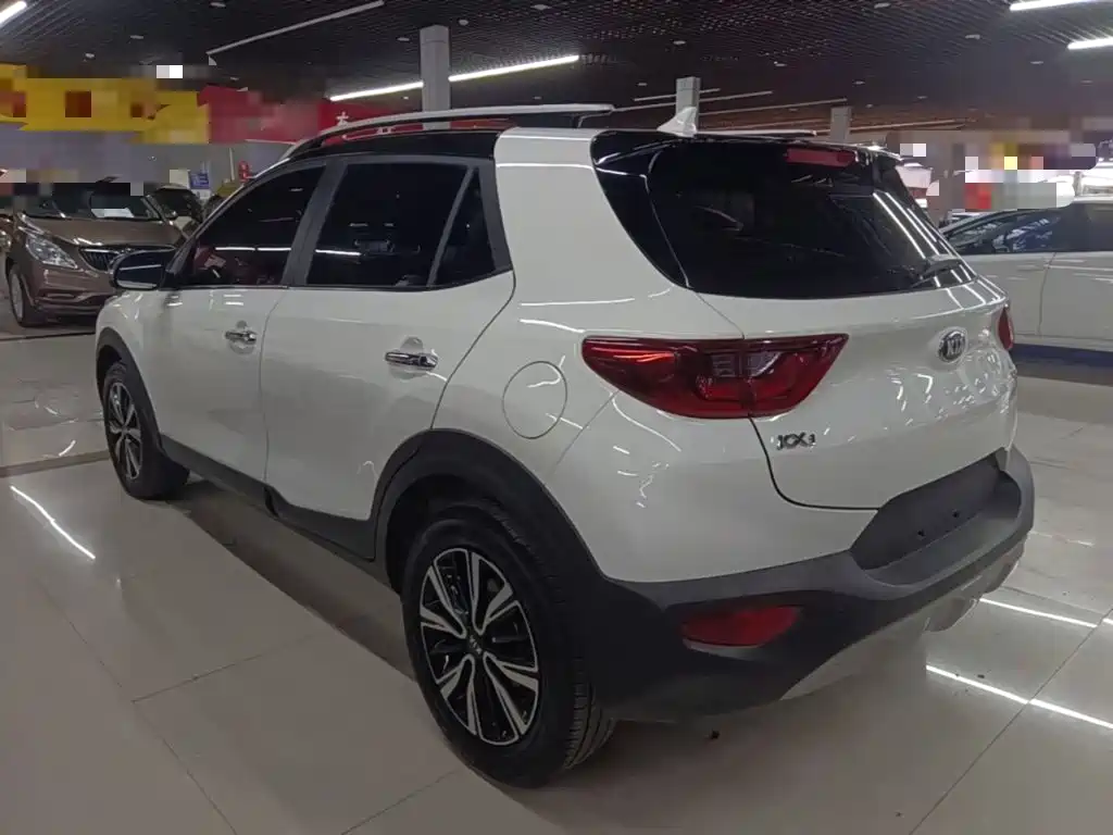 Kia KX1 — миниатюра 5