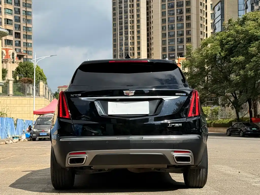 Cadillac XT5 — миниатюра 5