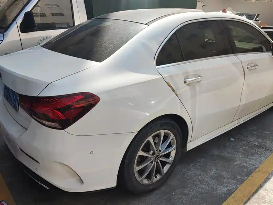 MERCEDES-BENZ A CLASS