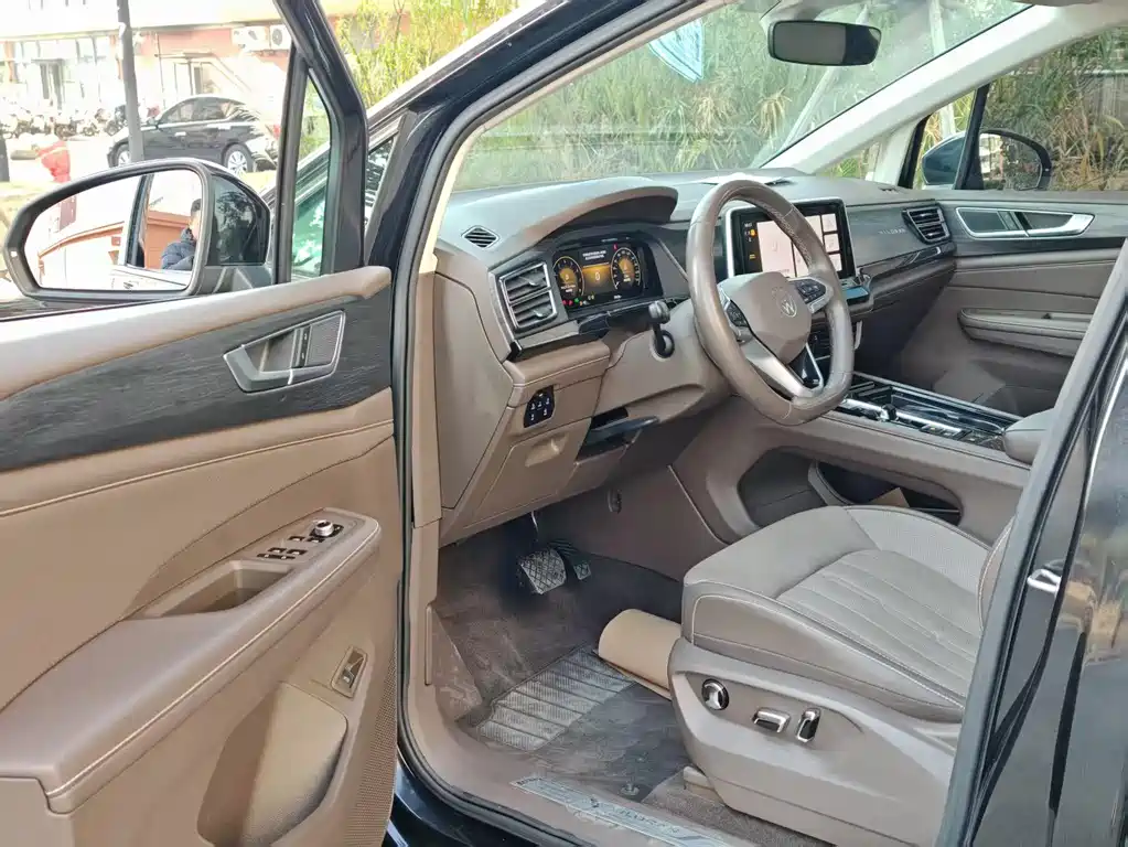 Volkswagen Viloran 2023 330TSI Luxury