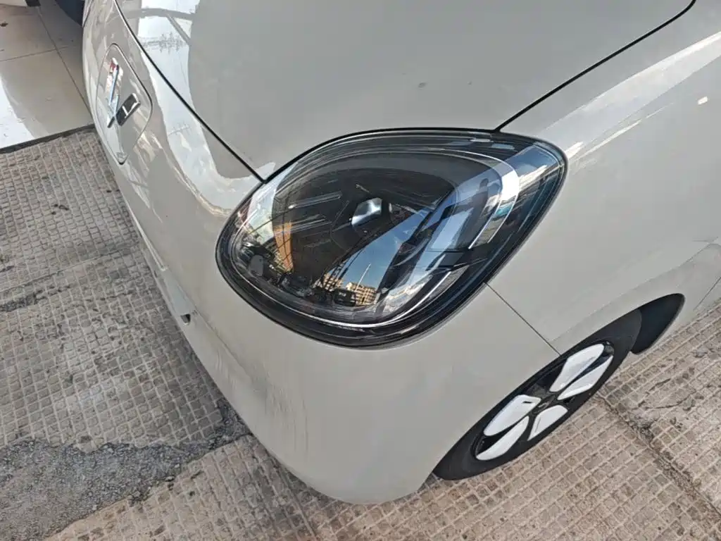 Wuling MINIEV — миниатюра 24