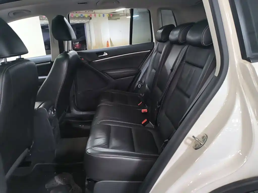 Volkswagen Tiguan — миниатюра 17