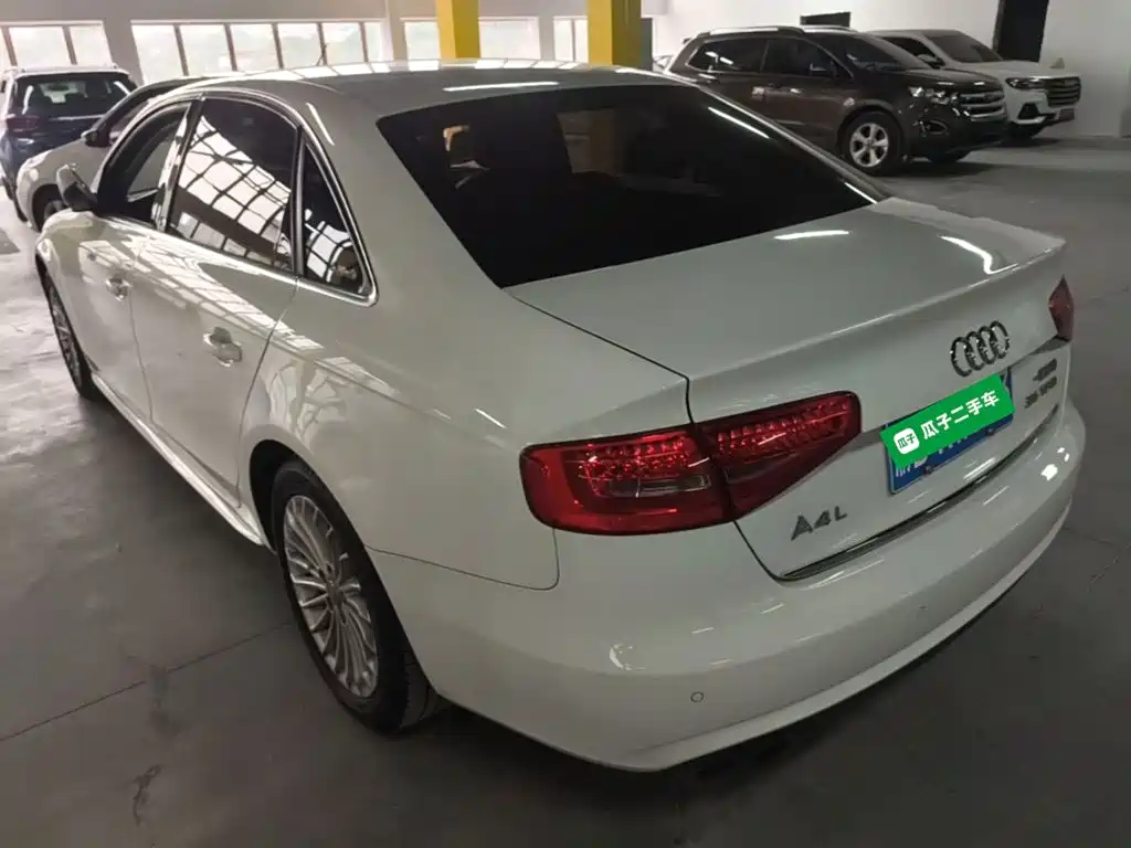Audi A4L — миниатюра 5