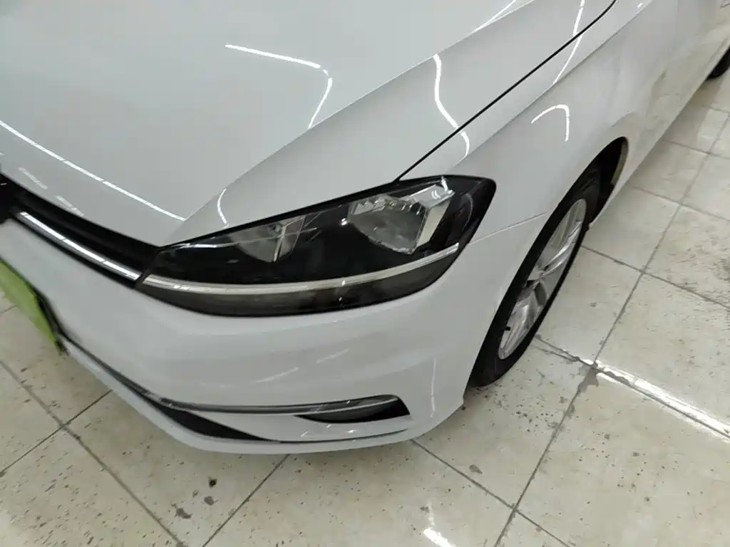 Volkswagen Golf — миниатюра 24