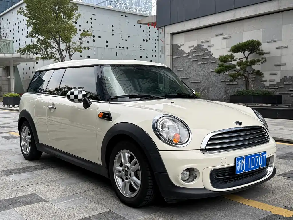 MINI Mini Clubman — миниатюра 3