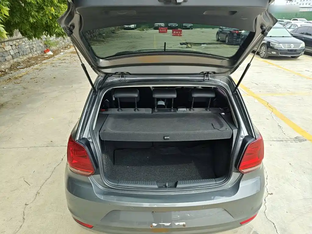 Volkswagen Polo — миниатюра 19