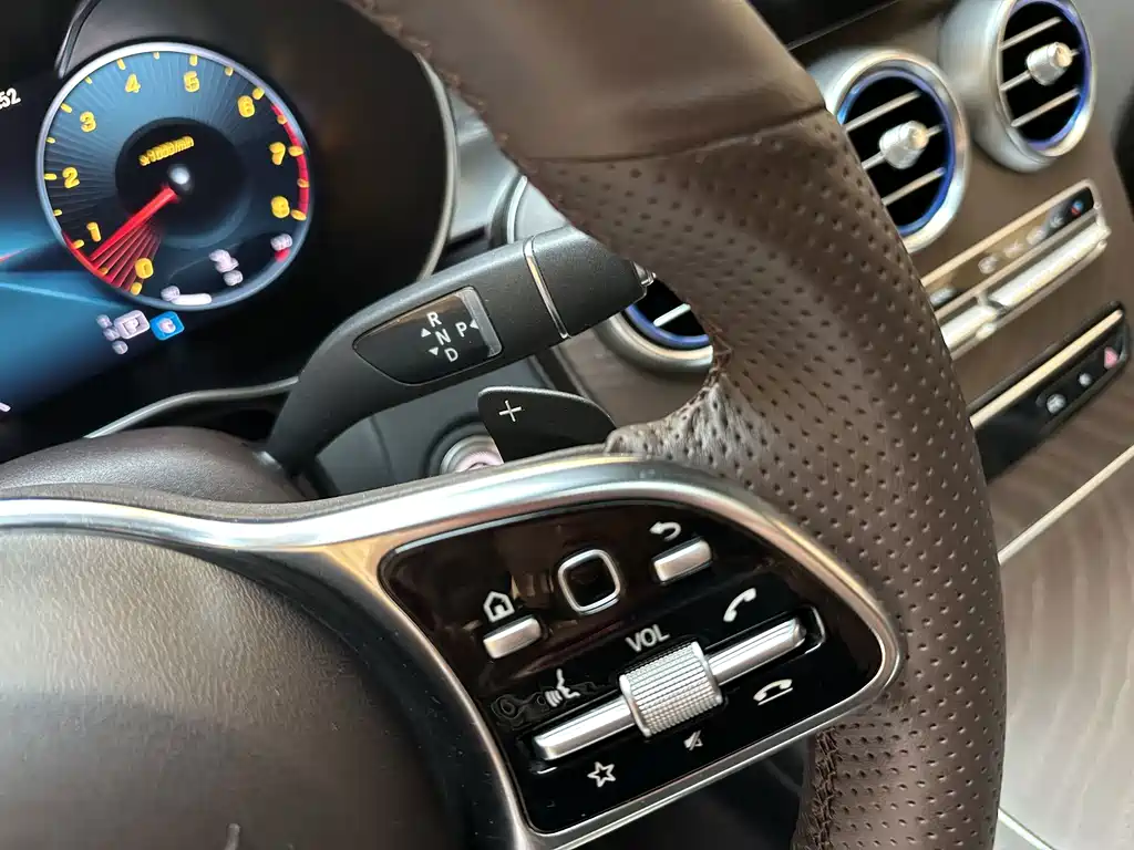 Mercedes-Benz GLC — миниатюра 21