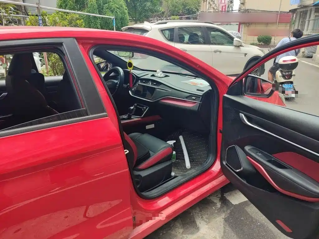 Geely Binrui — миниатюра 20