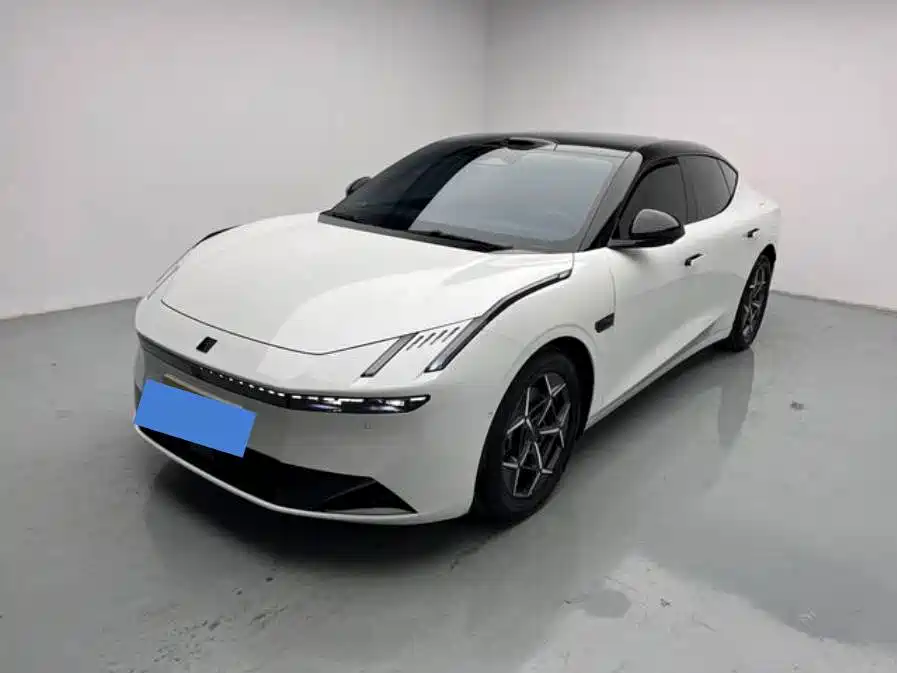 Lynk & Co 10 — миниатюра 13