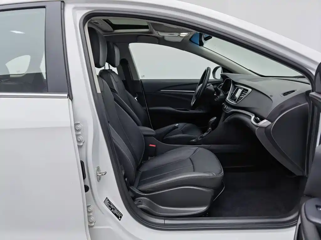 Buick Excelle — миниатюра 23