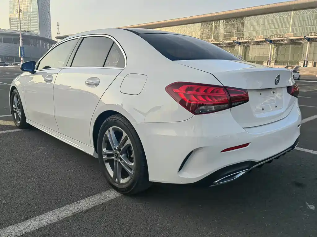 Mercedes-Benz A-Class A 2021 A 180 L Sport