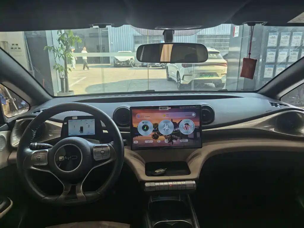 BYD Dolphin — миниатюра 12