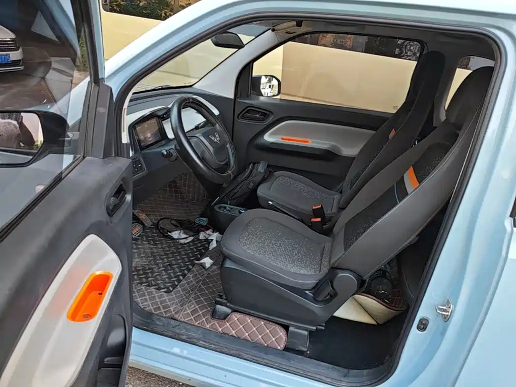 Wuling MINIEV — миниатюра 16