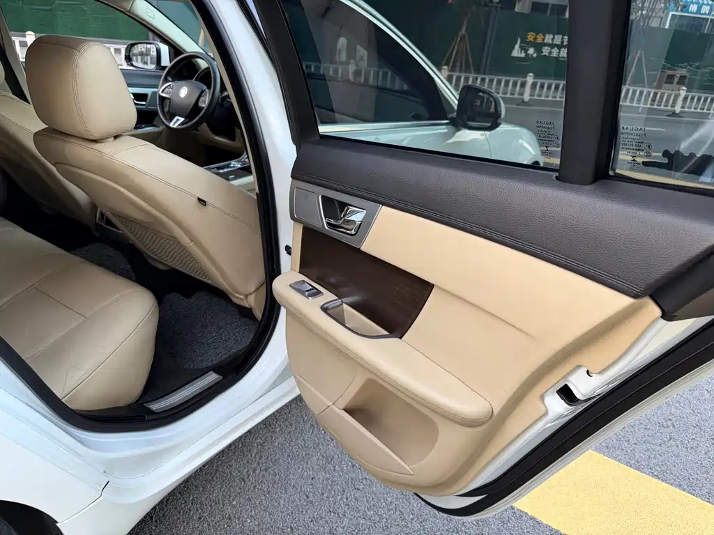 Jaguar XF — миниатюра 23