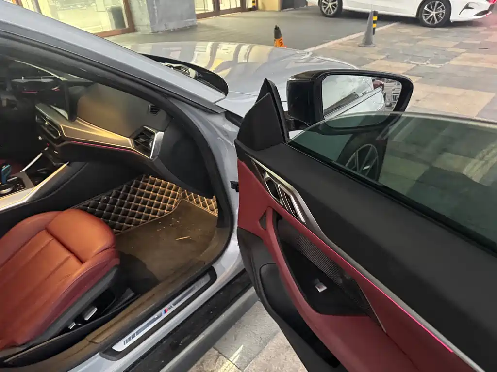 BMW i4 — миниатюра 9