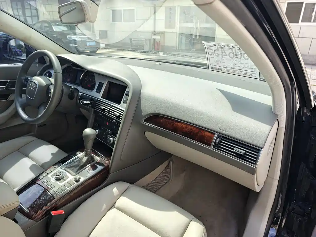 Audi A6L — миниатюра 8