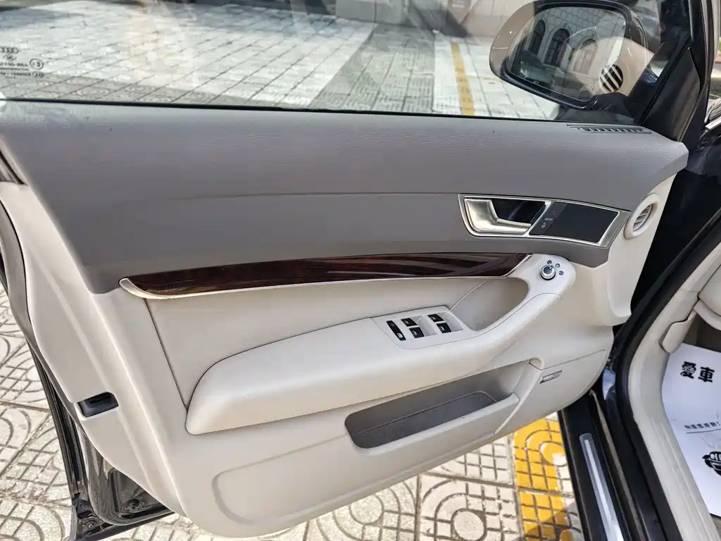 Audi A6L — миниатюра 13