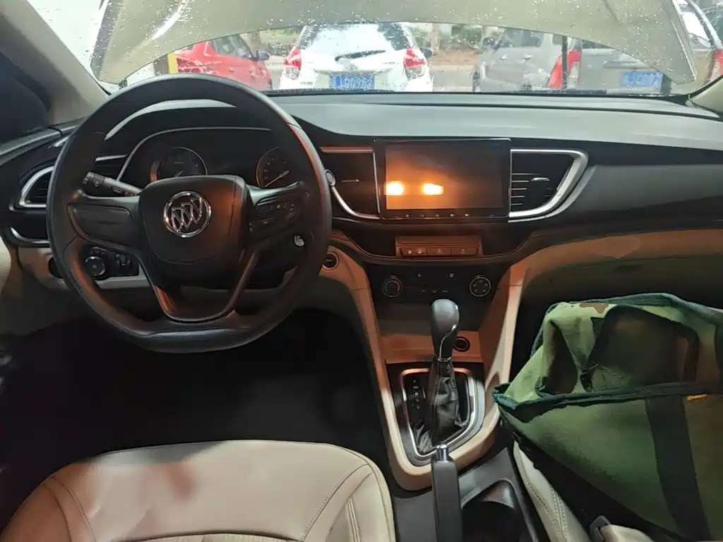 Buick Excelle — миниатюра 10