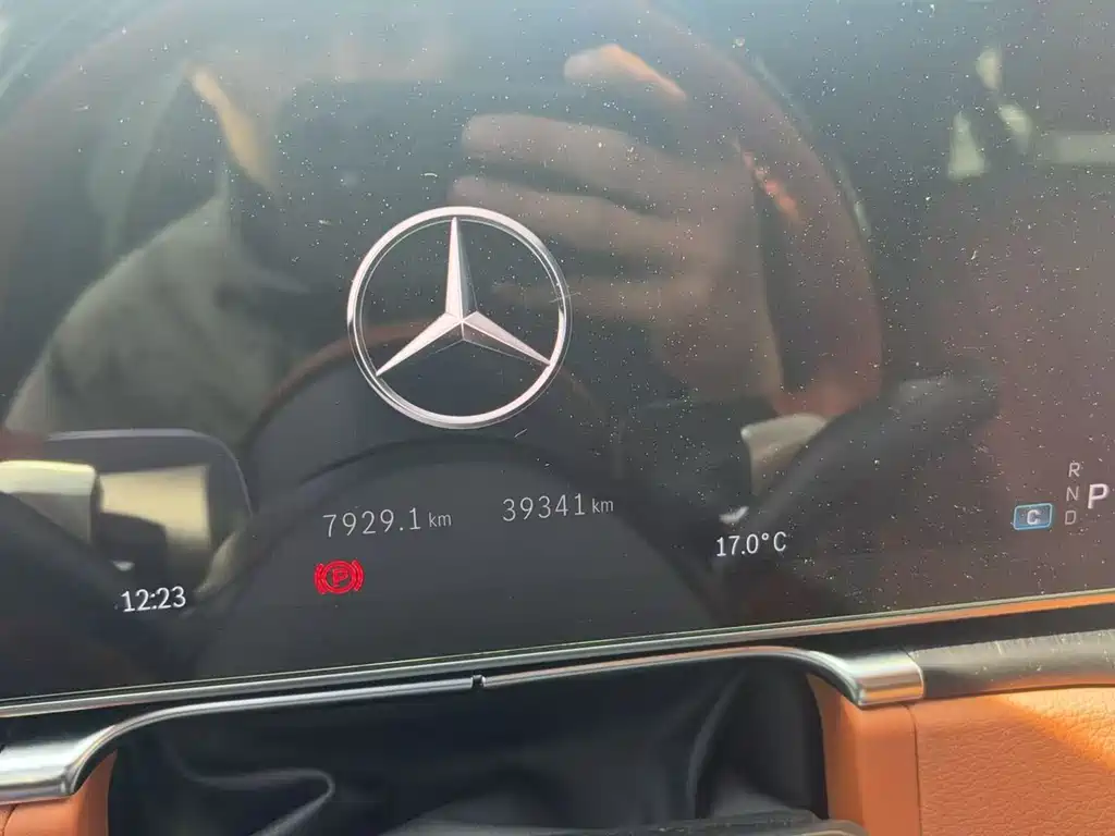 Mercedes-Benz S-Class — миниатюра 3
