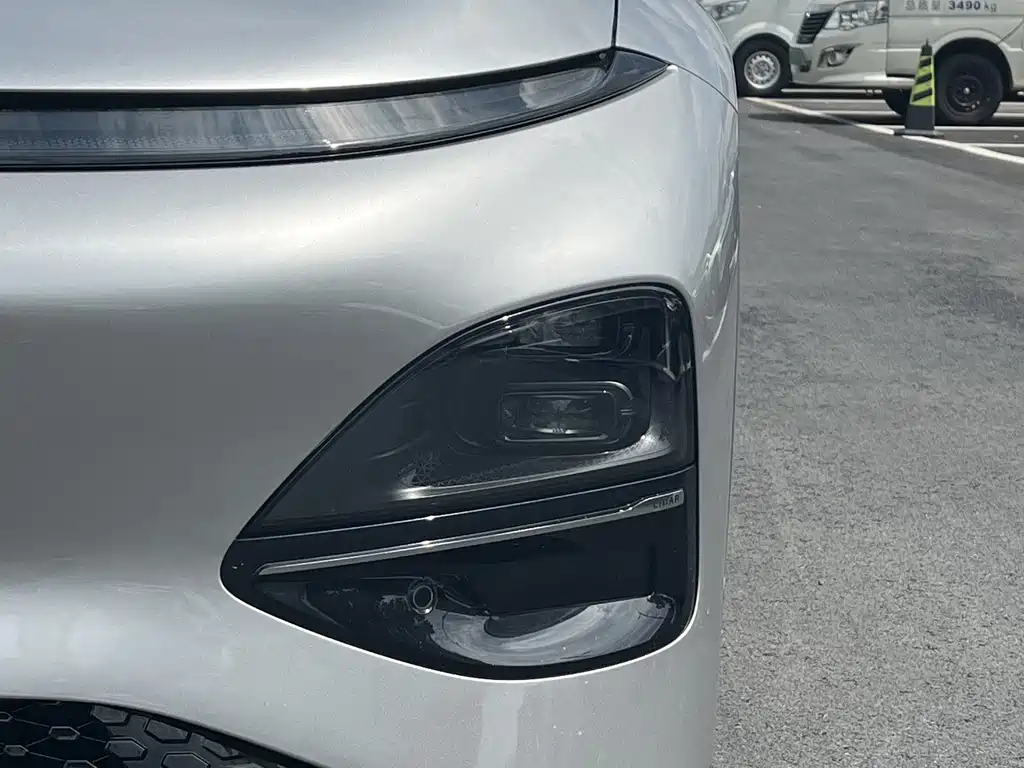 XPeng G6 — миниатюра 4
