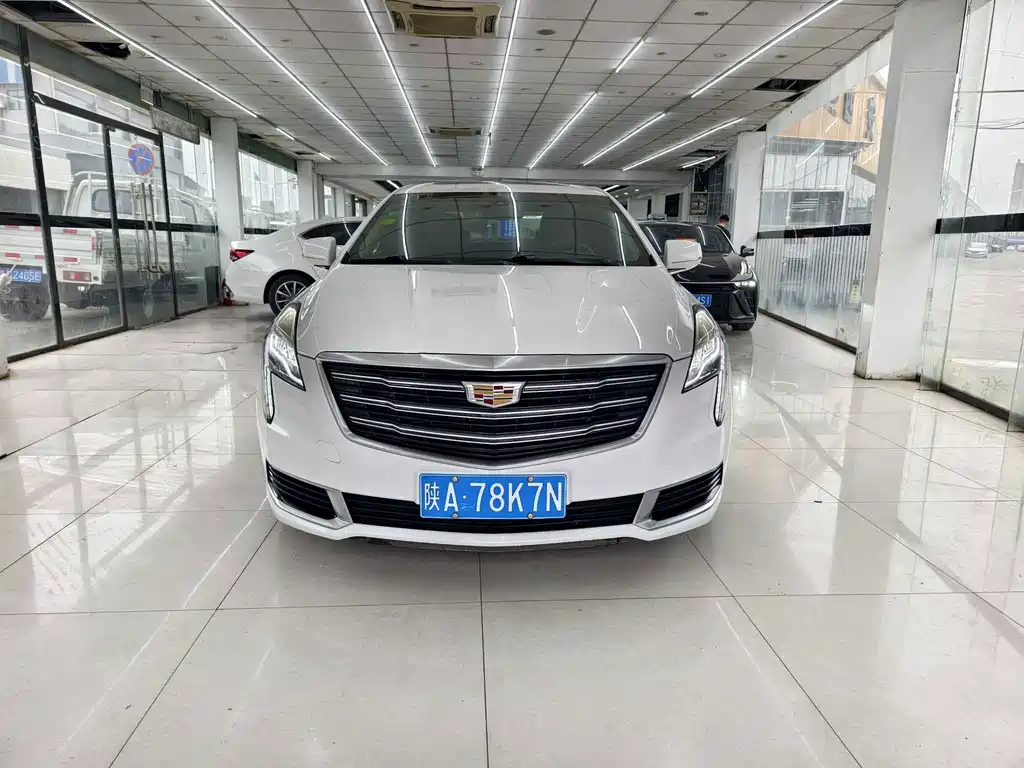 Cadillac XTS — миниатюра 2