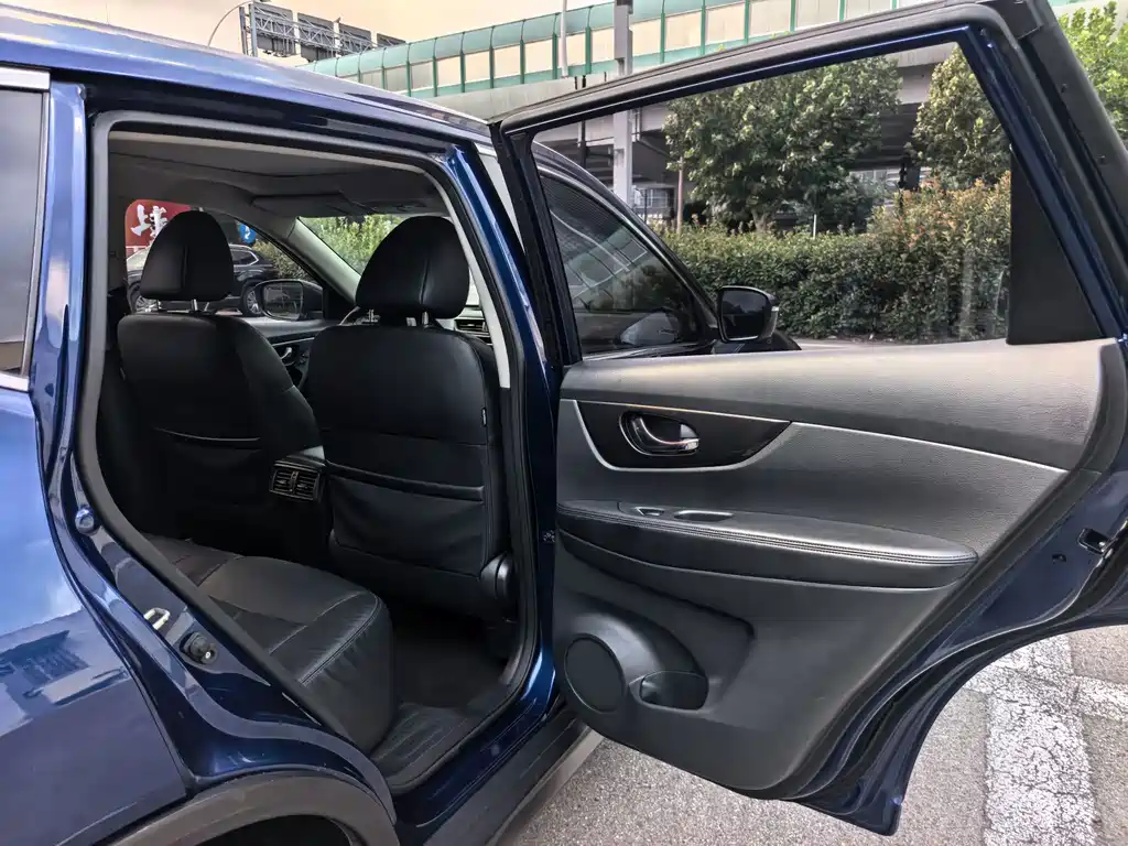 Nissan X-Trail — миниатюра 22
