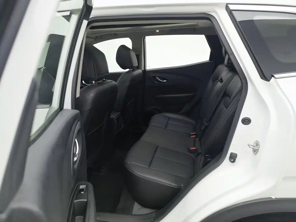 Renault Kadjar — миниатюра 15