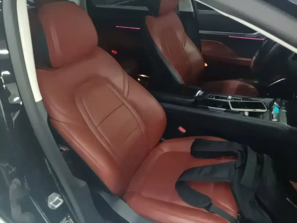 Lincoln Z — миниатюра 25
