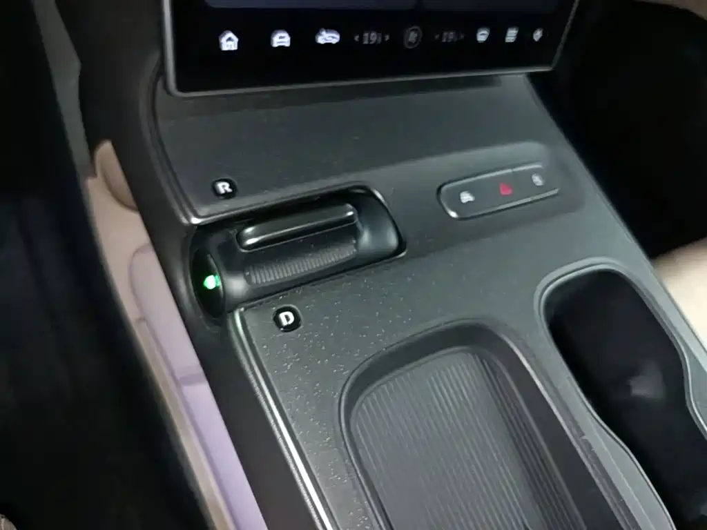 NIO ET5 — миниатюра 14
